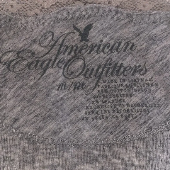 Women’s Tanks - Picture 4 of 6